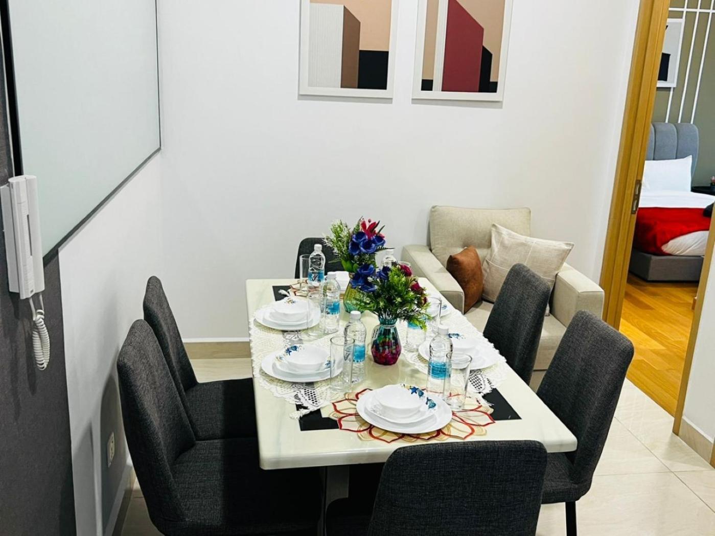The Luxe Suites Klcc By Cozy Stay Kuala Lumpur Exterior photo