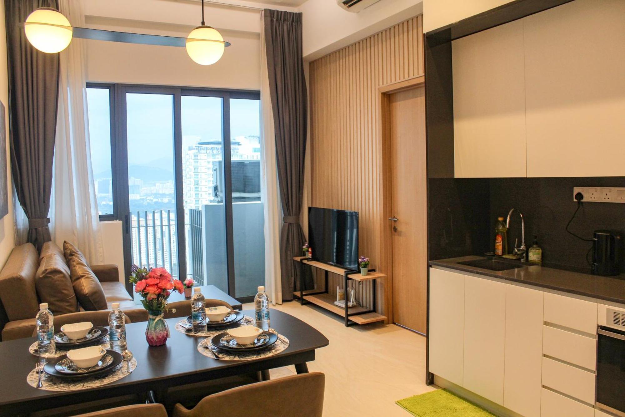 The Luxe Suites Klcc By Cozy Stay Kuala Lumpur Exterior photo